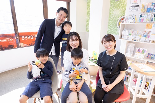 歯の丈夫なお子さまは、勉強やスポーツも頑張れる子に育ちます